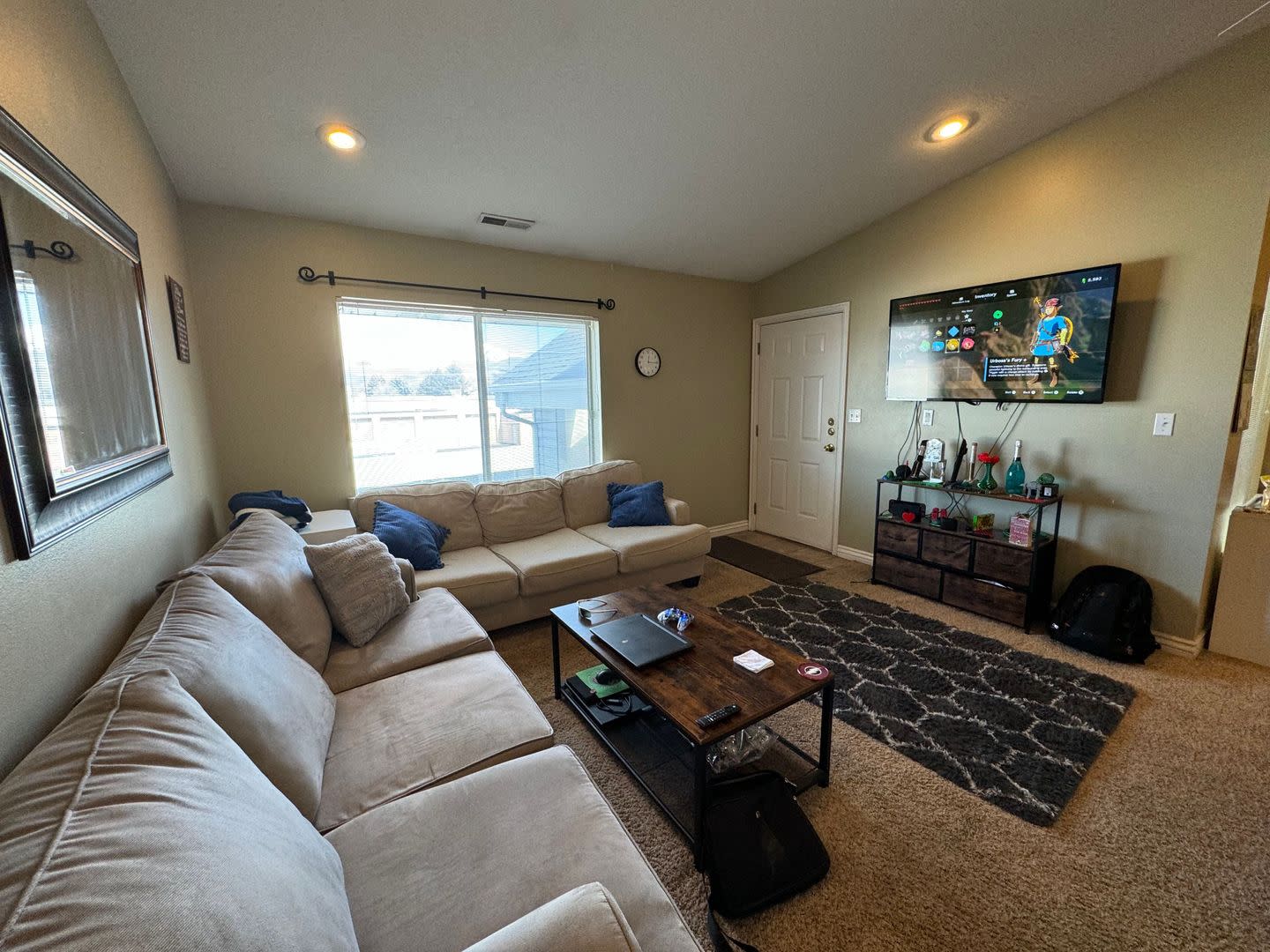 Perfectly Located Condo – photo 3