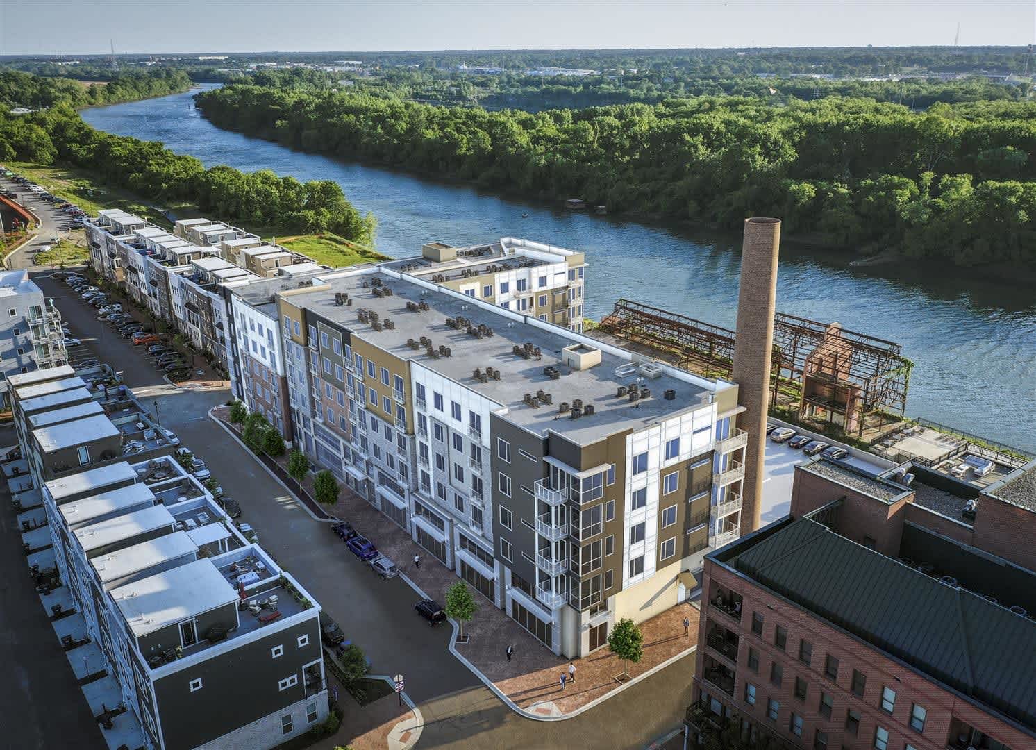 East 51 at Rocketts Landing – photo 2