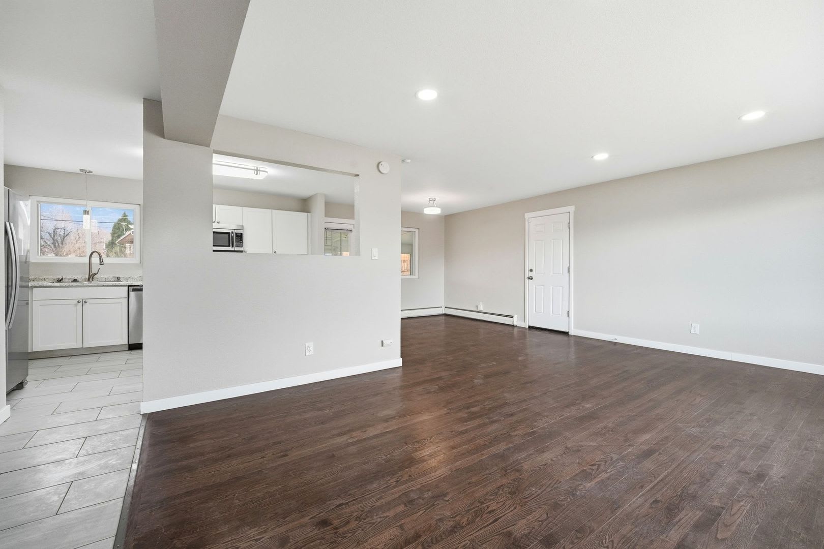 Updated 4Br Home With 2 Car Garage In Stratmoor – photo 3