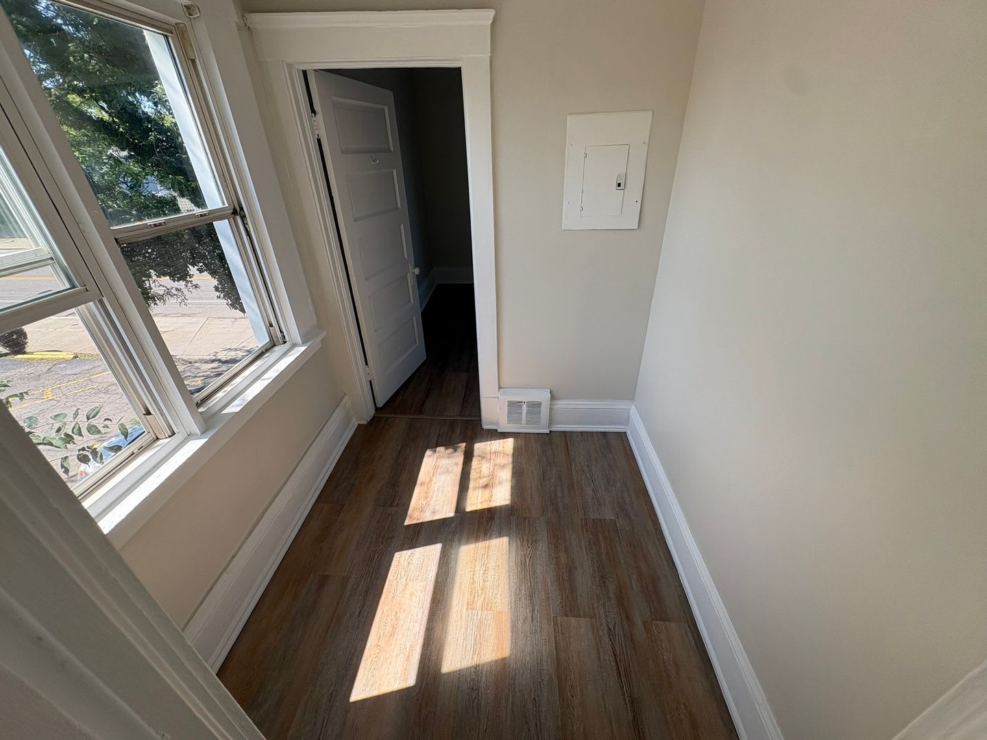 7951 Lorain Ave – photo 4