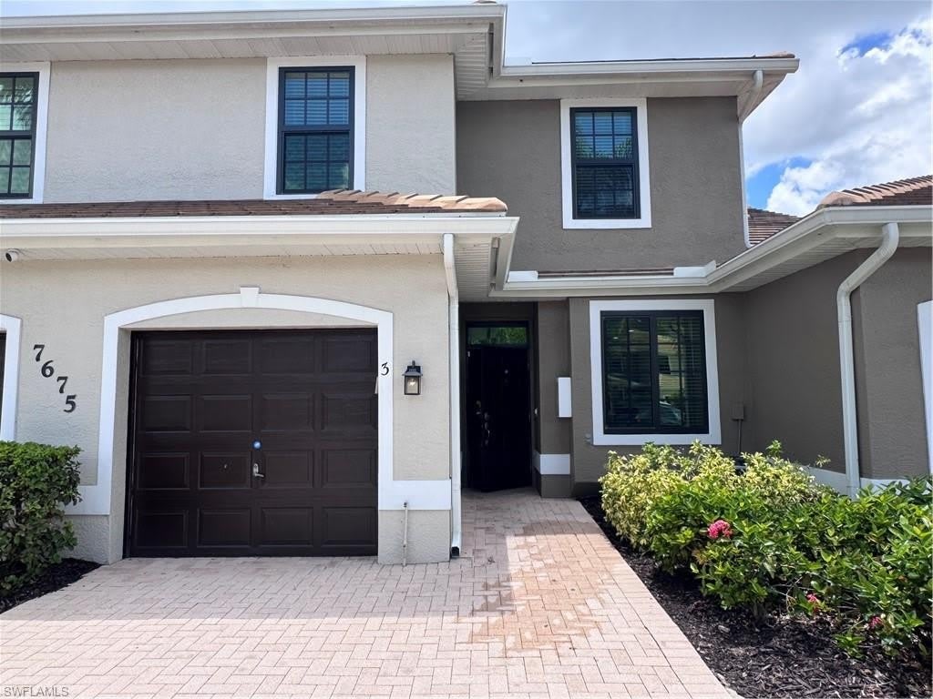 7675 Meadow Lakes dr – photo 3