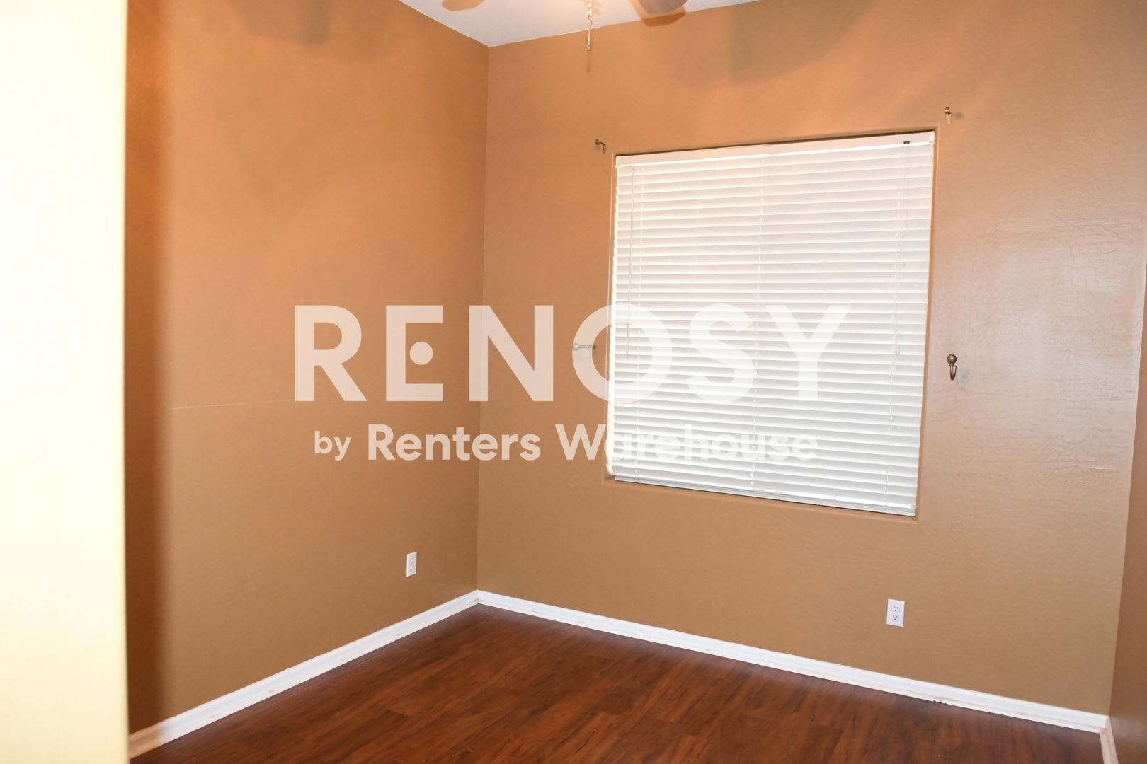 4 BD + Office, 2.5 BA. 3-Car Garage w/ Pool in Litchfield Park! – photo 5