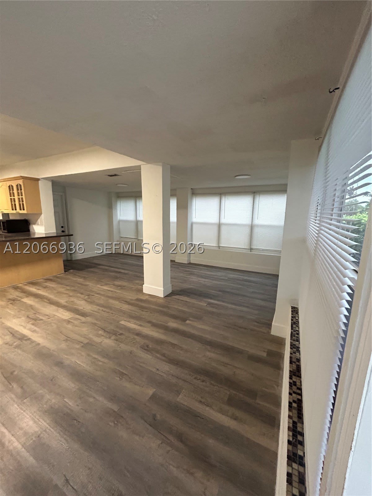 1482 NE 175th St – photo 3