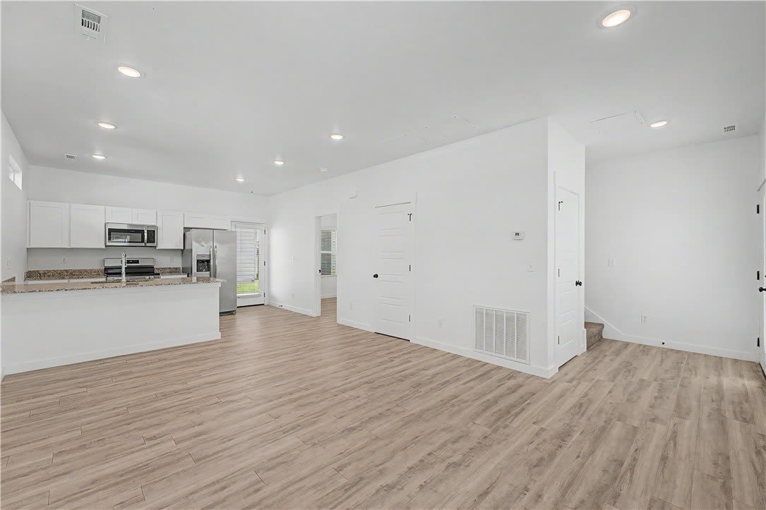 890 Tennessee Avenue – photo 4
