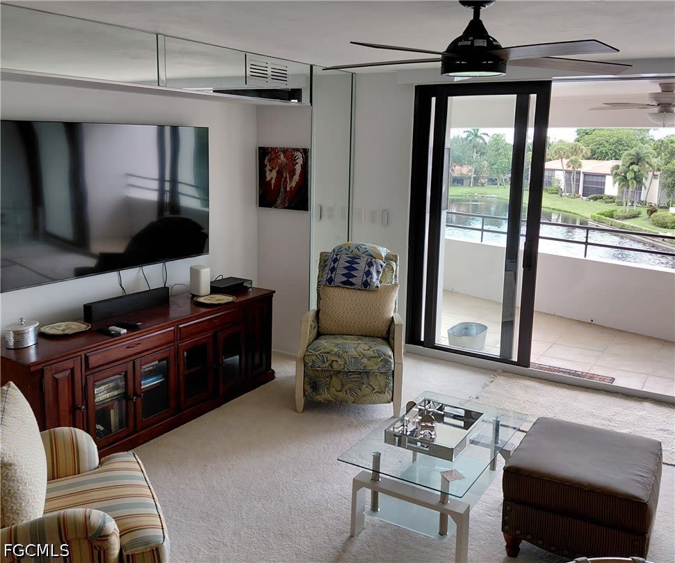 5260 S Landings Drive – photo 4
