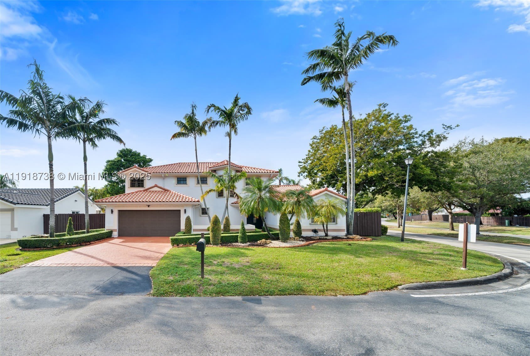 5424 SW 154th Pl – photo 3