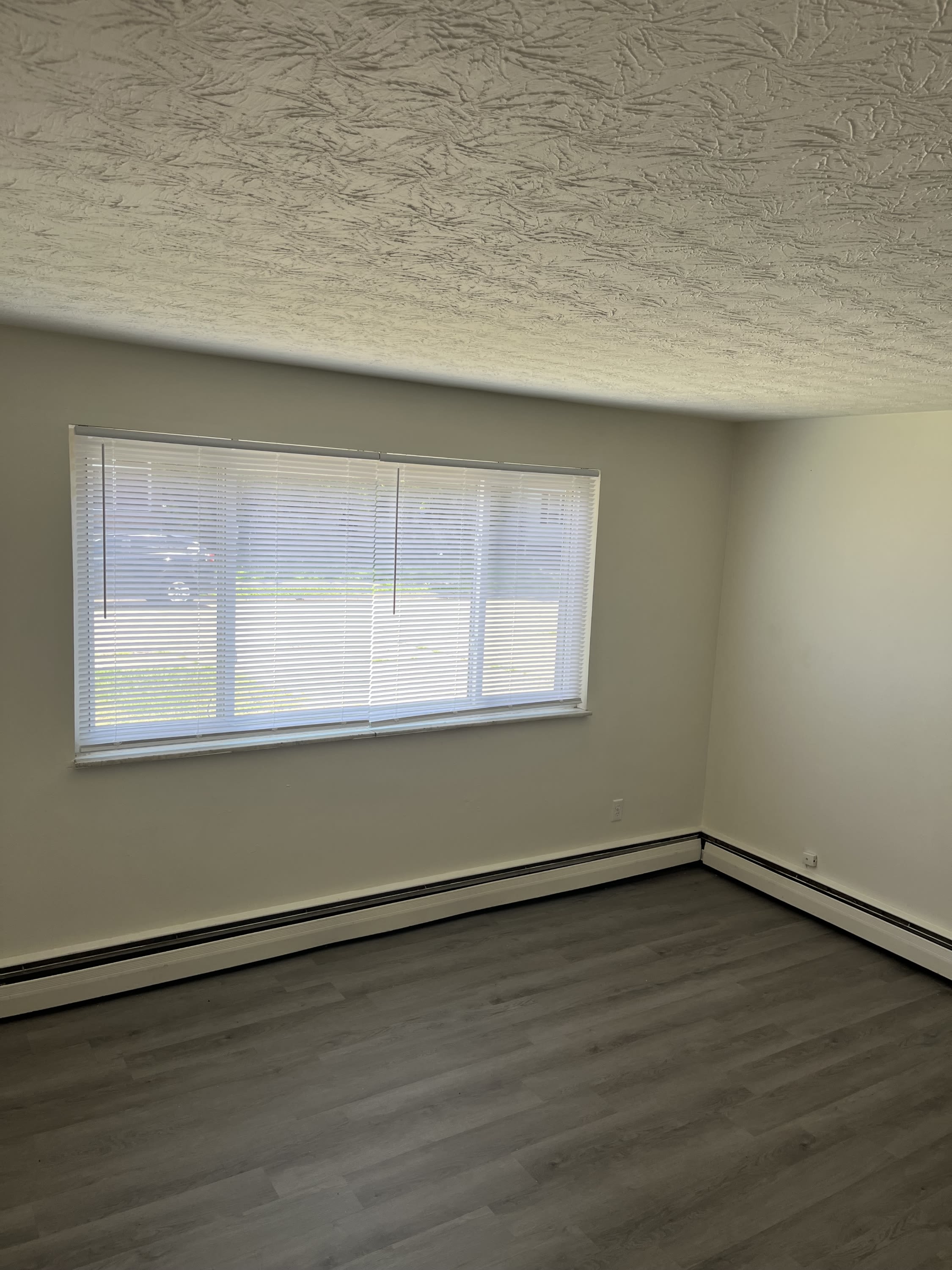 315 Ethel Avenue 1 – photo 2
