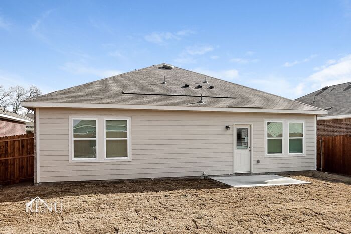 747 Oakhurst Drive – photo 3
