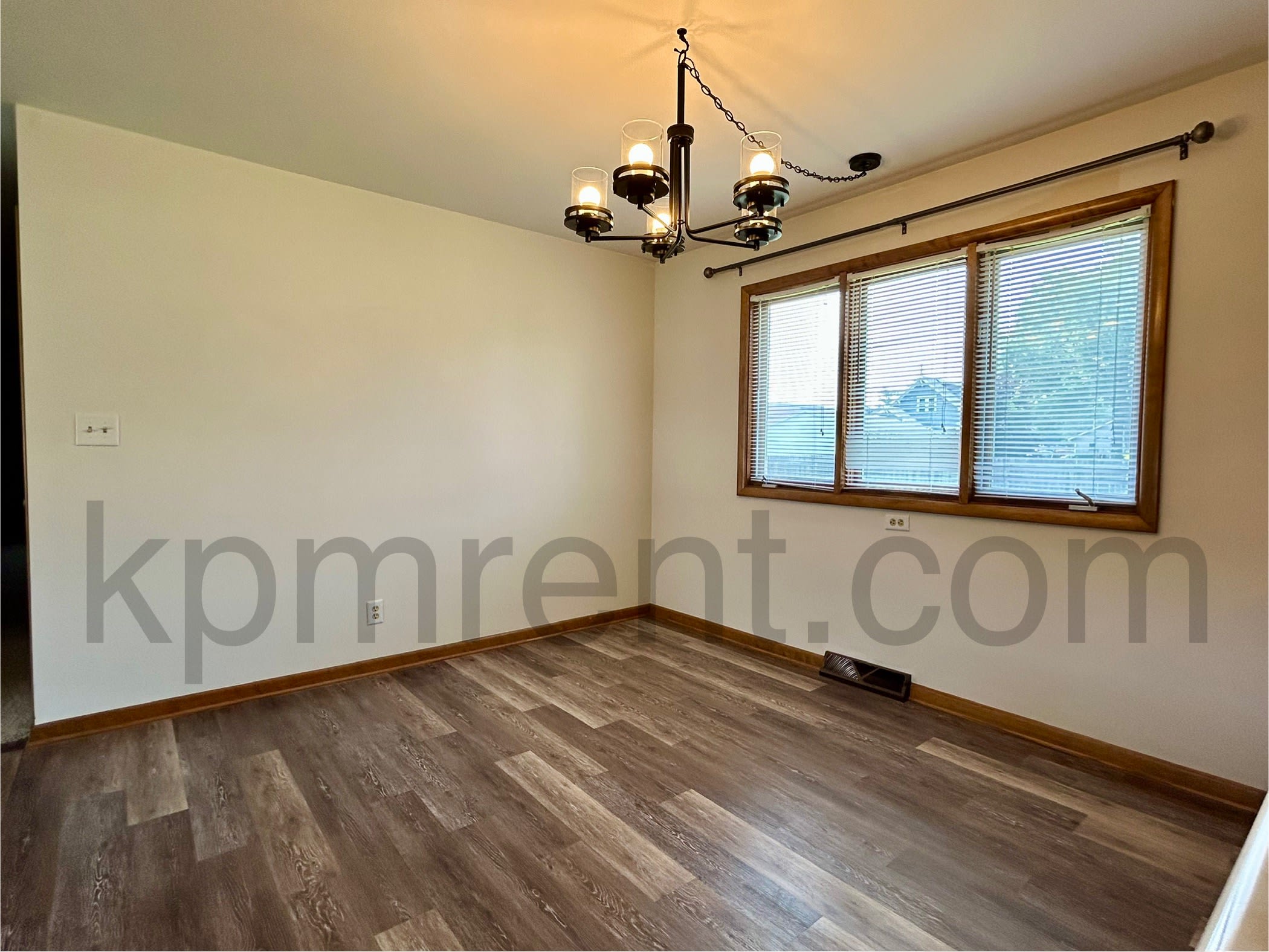 720 Poplar Street – photo 5