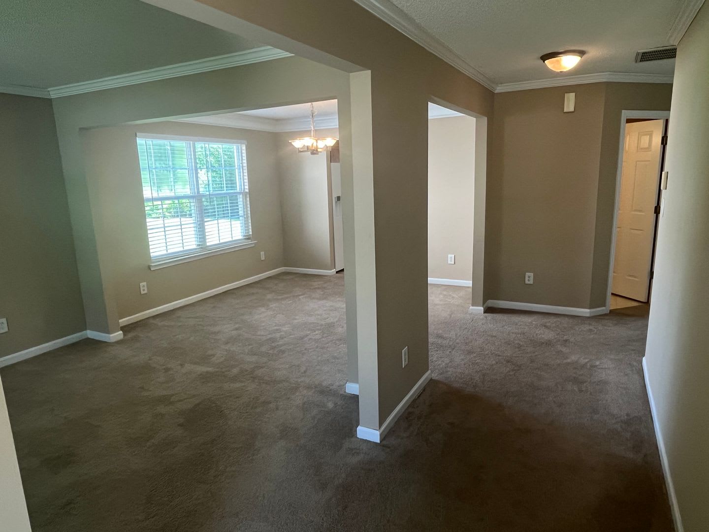 Coming Soon Spacious 4 Bed 2 5 Bath Home In Back Creek Chase – photo 2