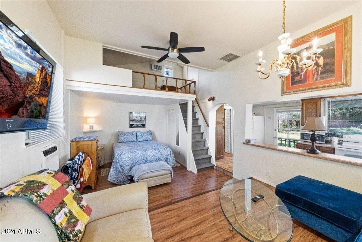 8507 E Hazelwood Street – photo 4