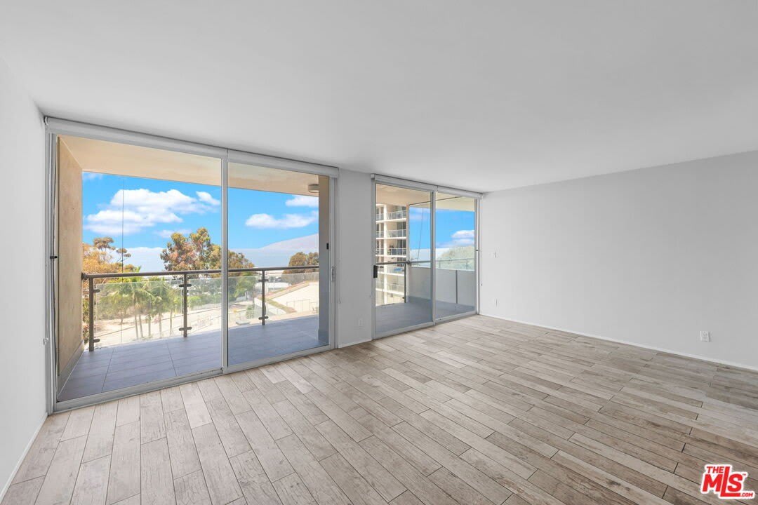 201 Ocean Ave – photo 4