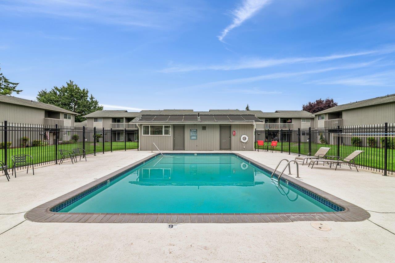 Sequoia Apartments – photo 2