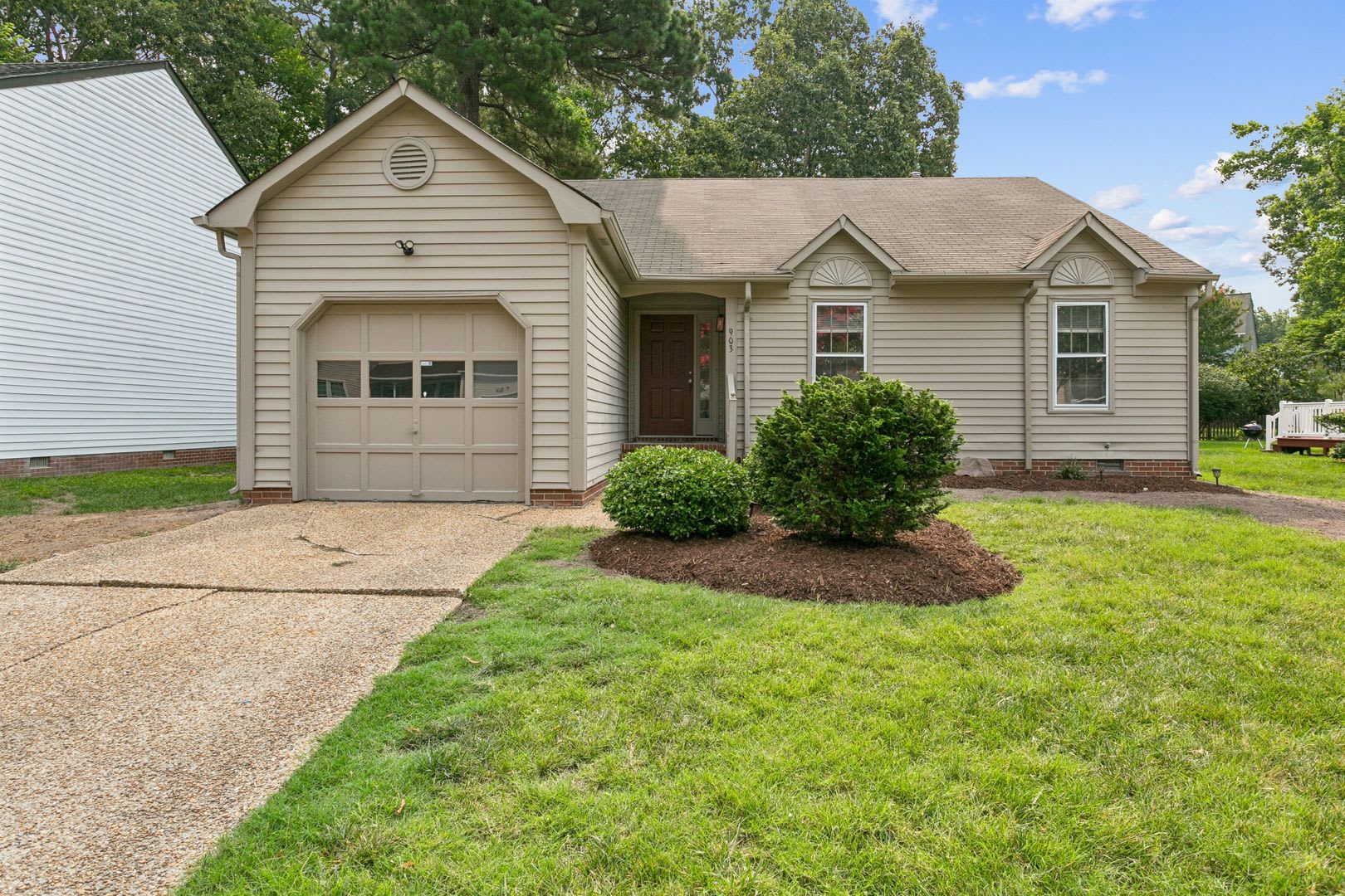 Single-Story 3BR/2BA Ranch in Colony Pines – Newport News, VA – photo 1