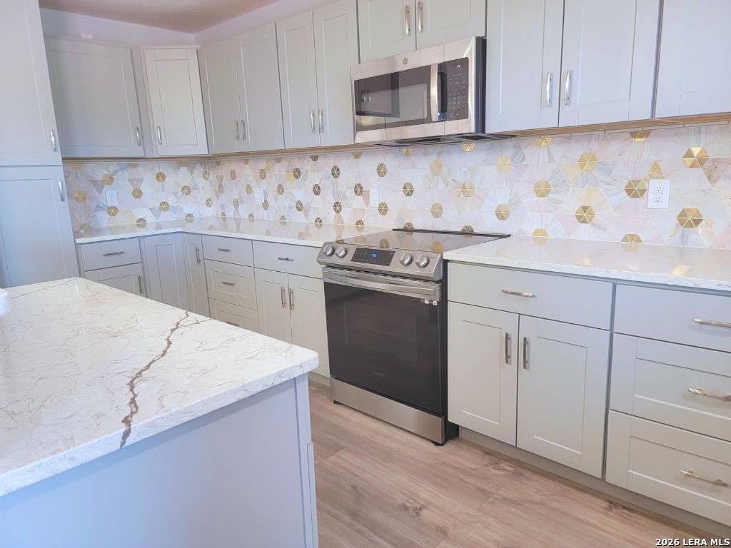 7714 Cortland Oak – photo 2