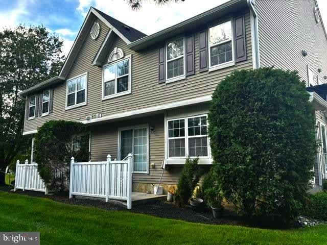 1504 Coventry Way – photo 3