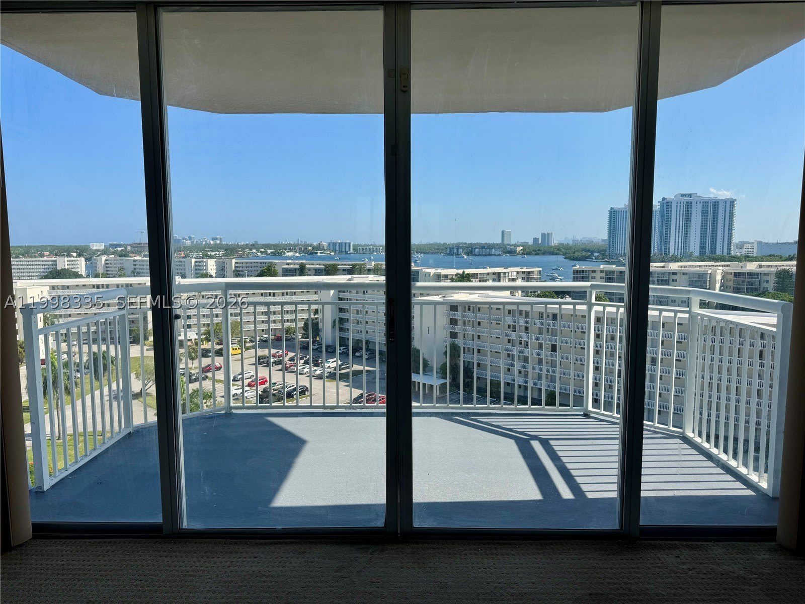18011 Biscayne Blvd – photo 2