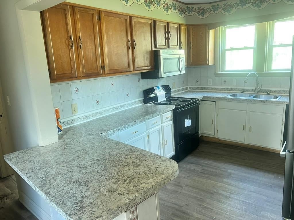 400 City Ave – photo 5