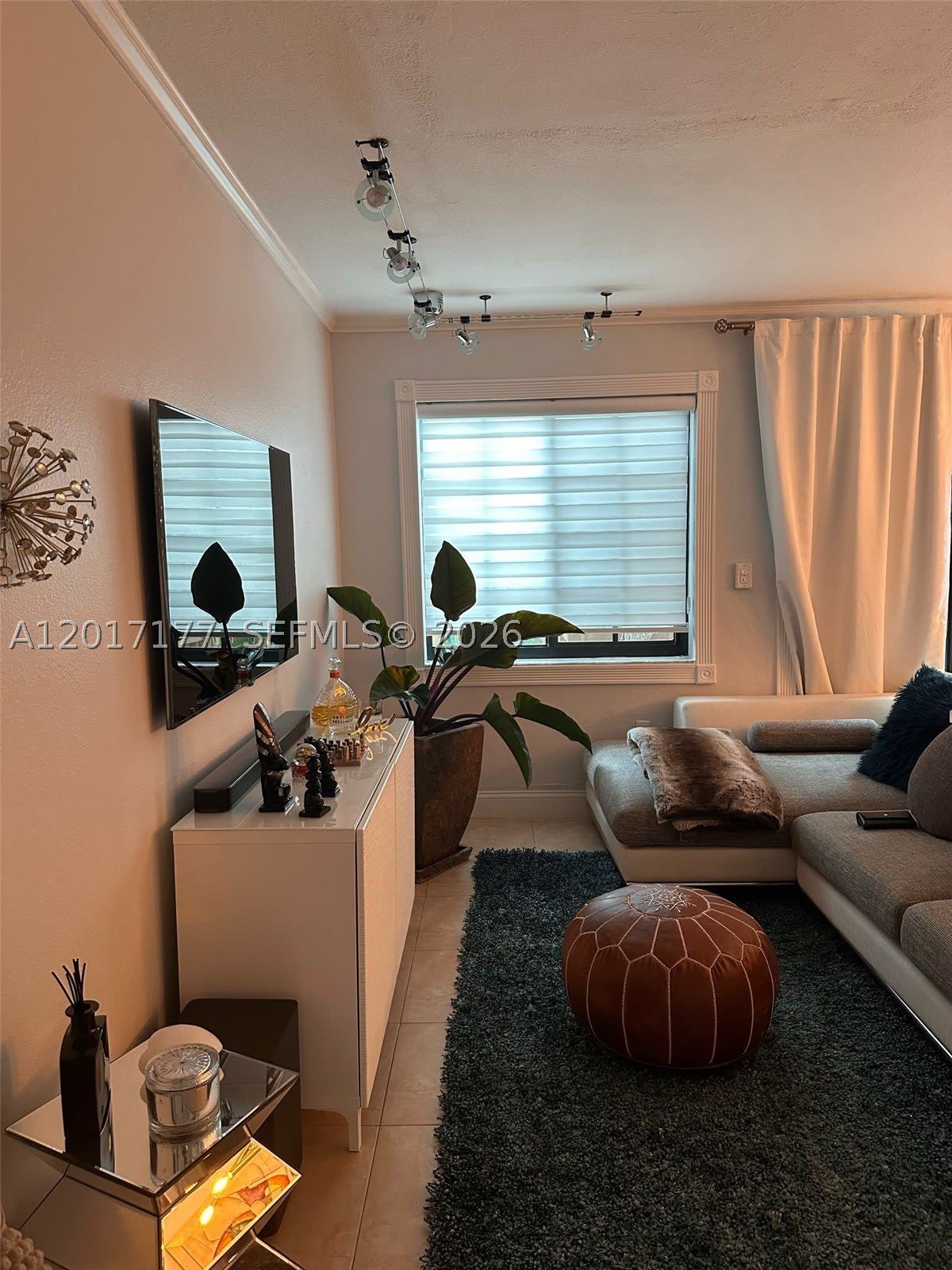 1595 SW 122nd Ave – photo 3
