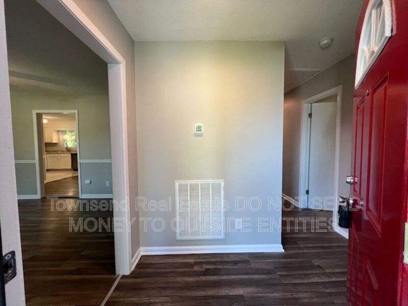 1017 Xavier Dr – photo 3