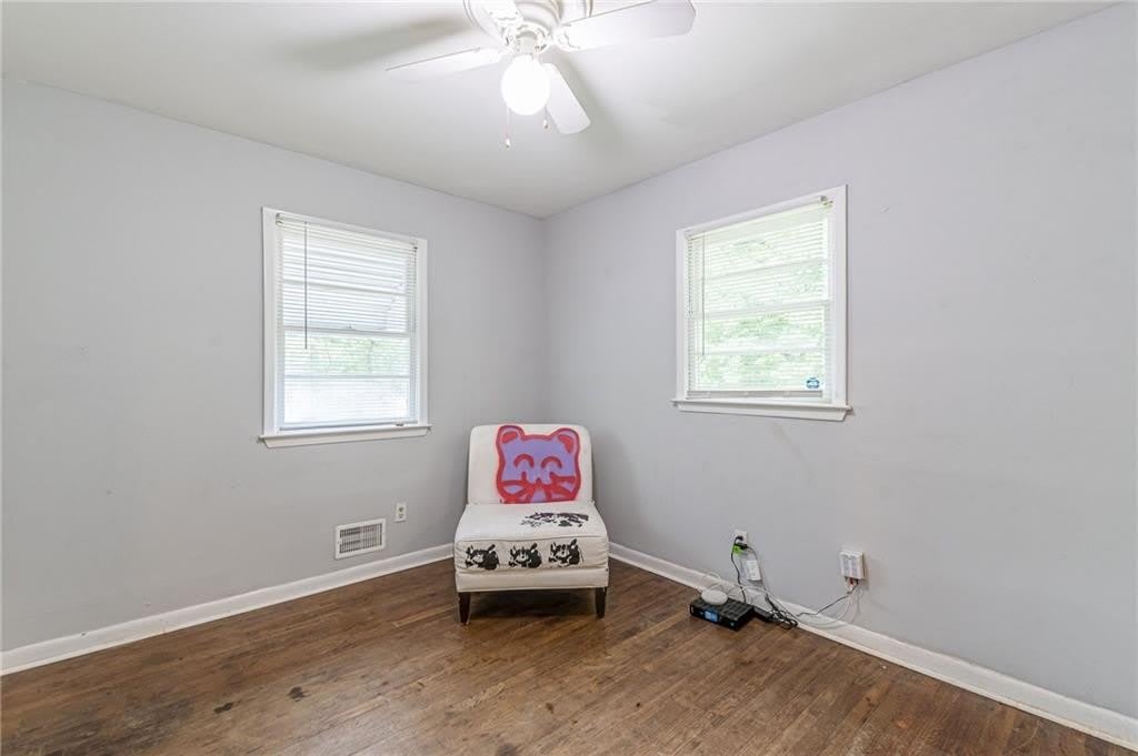 350 Brooks Avenue Sw – photo 4