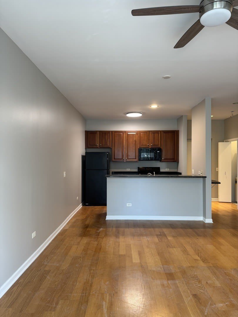 647 N Green Street – photo 4