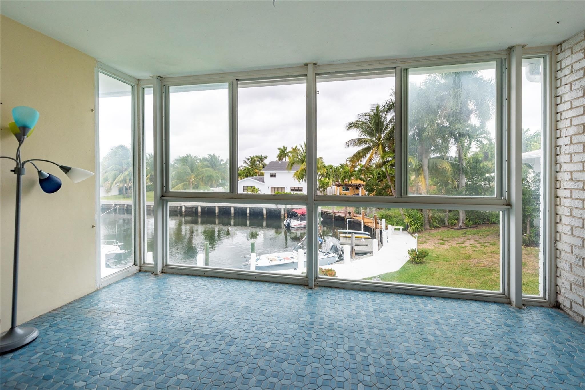 3333 NE 36th Street – photo 2