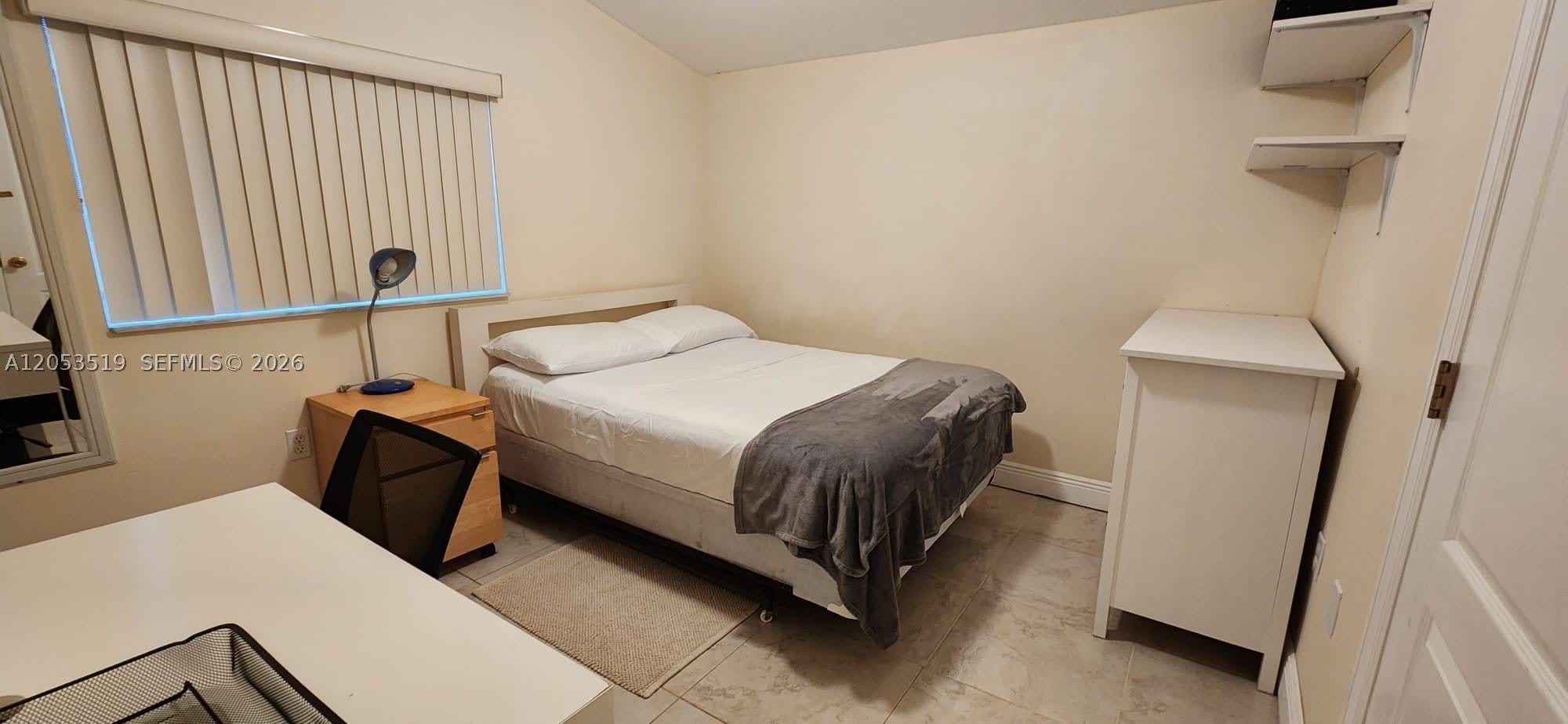 6410 SW 57th Ct – photo 4