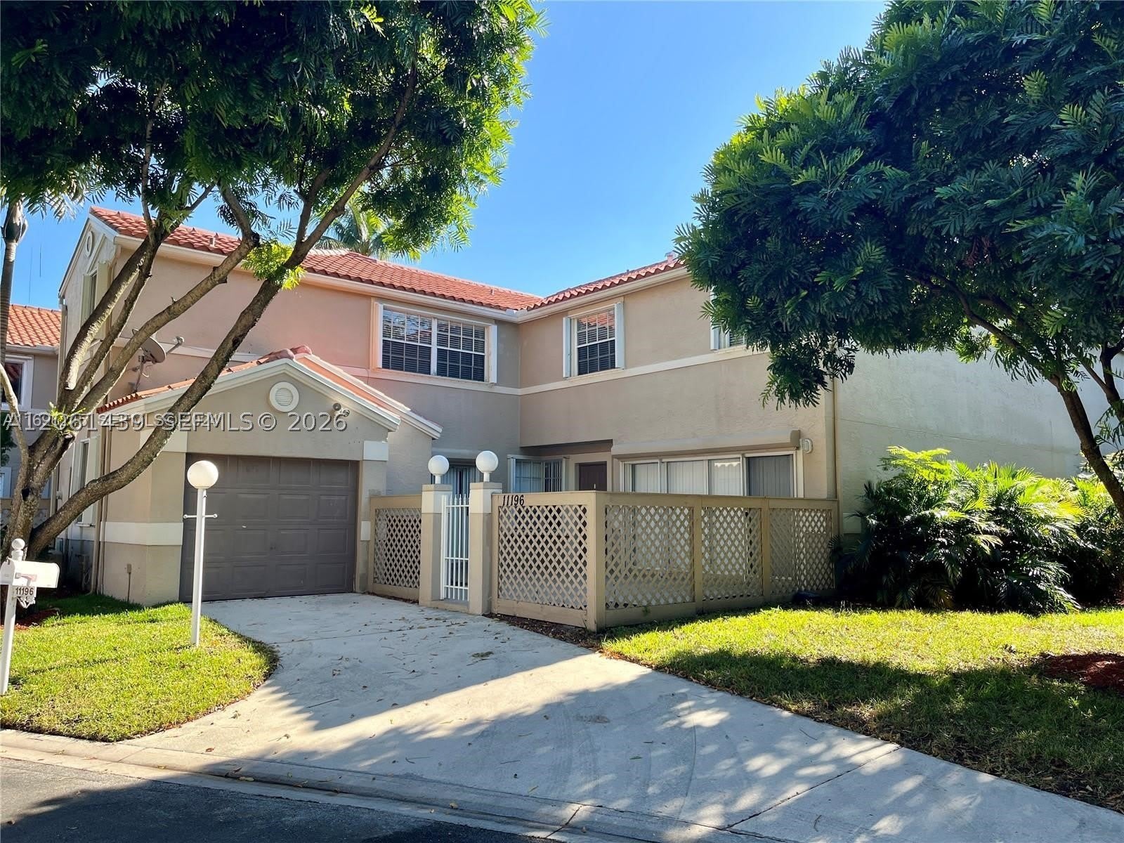 11196 Longboat Dr – photo 1