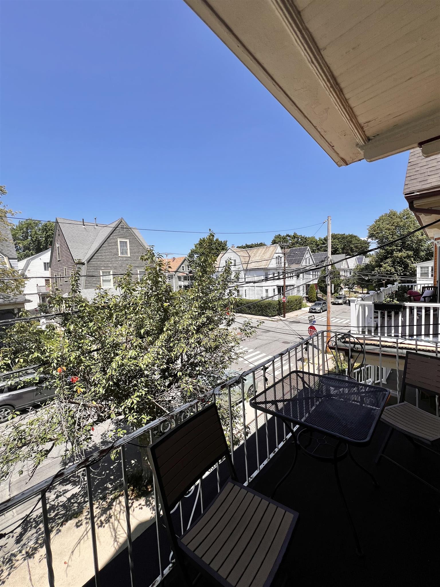 47 Rogers Ave – photo 1