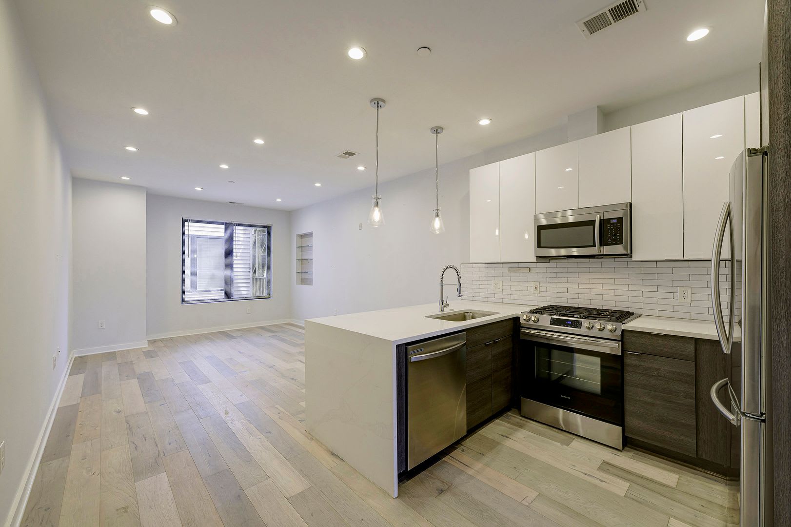 Modern Luxury 1Br 1Ba In Petworth Utilities Included – photo 2