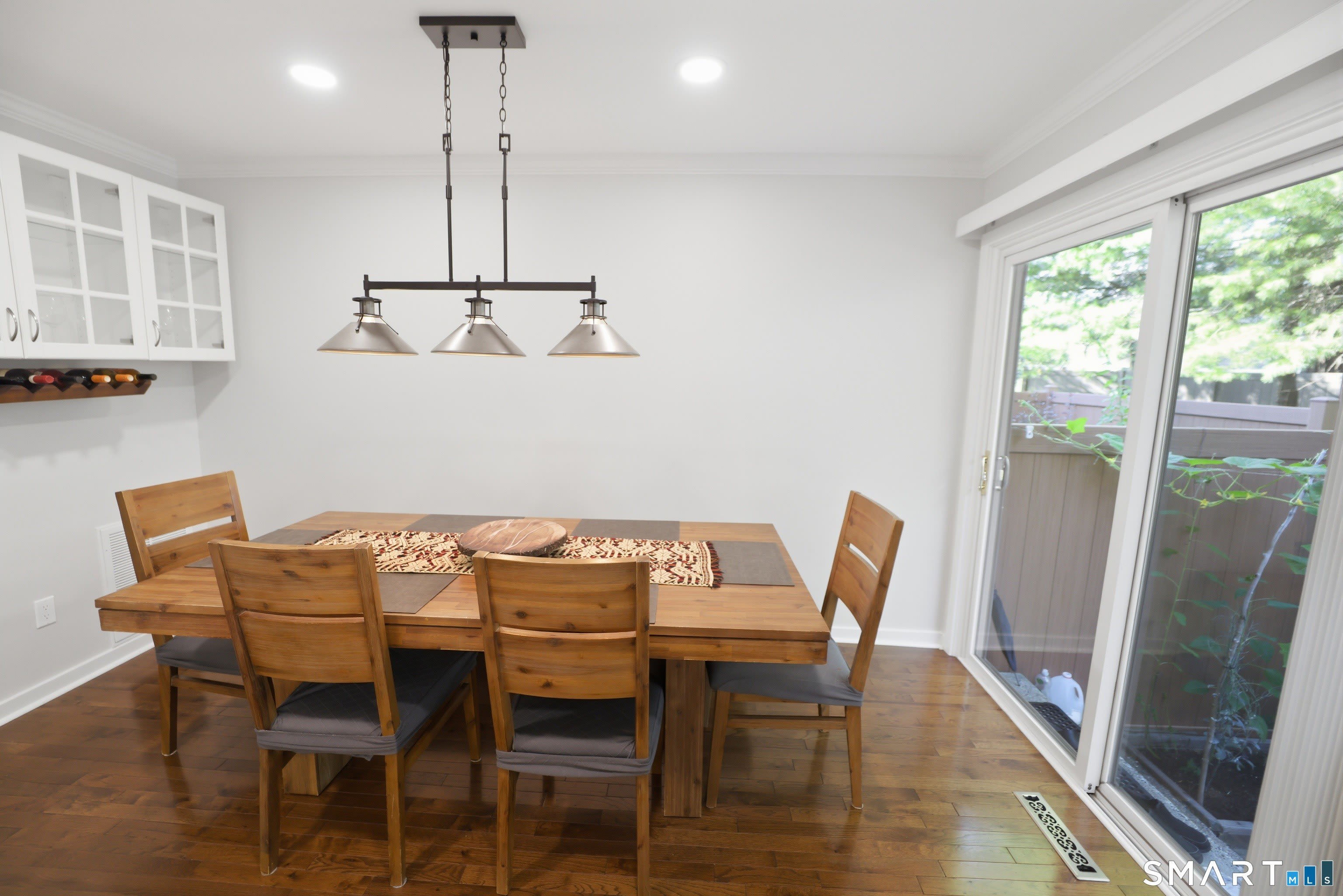 1463 Black Rock Turnpike – photo 5