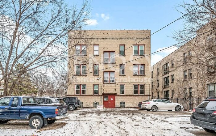 2218 Nicollet Avenue – photo 1