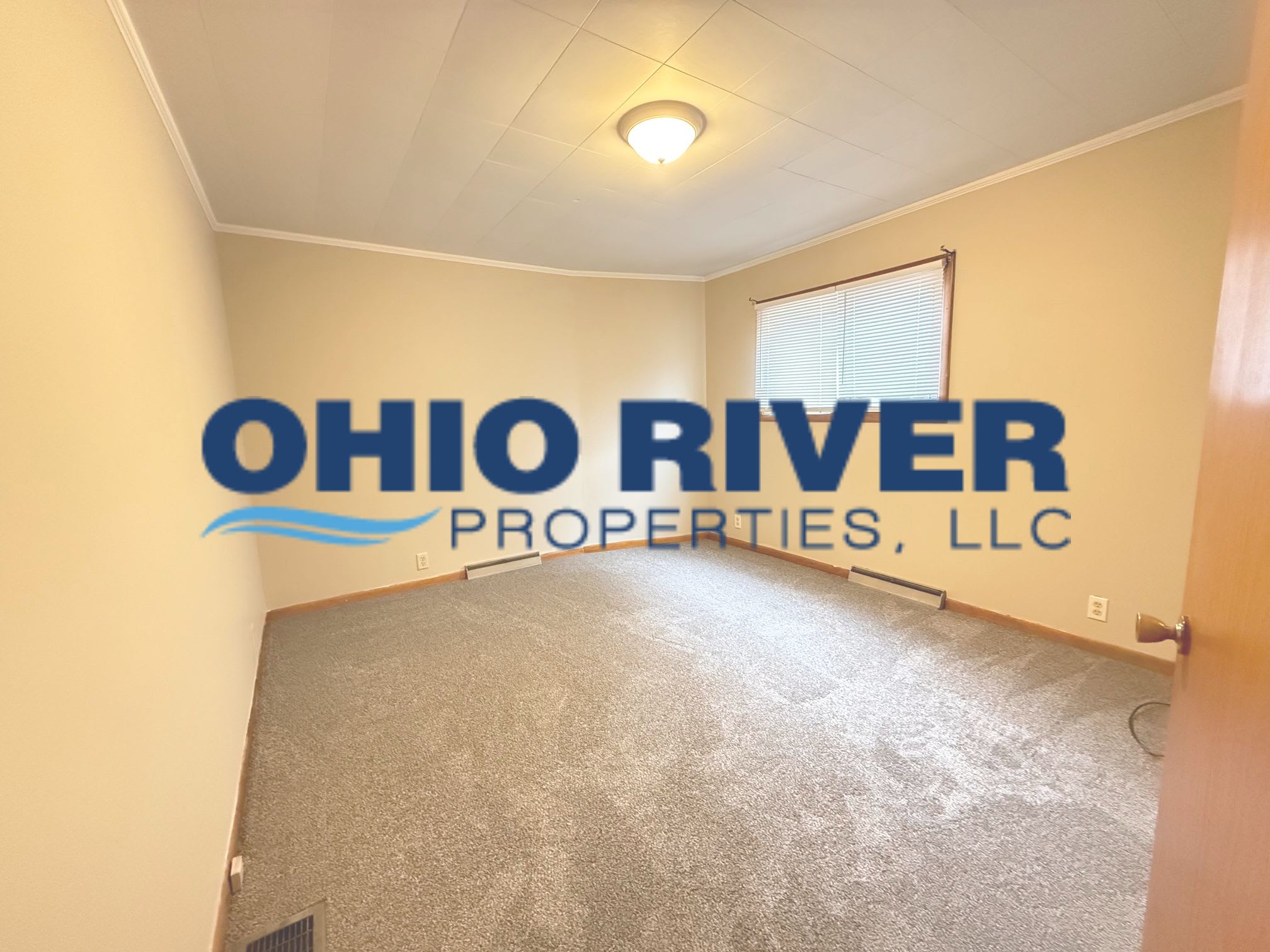 703 Adams St – photo 3