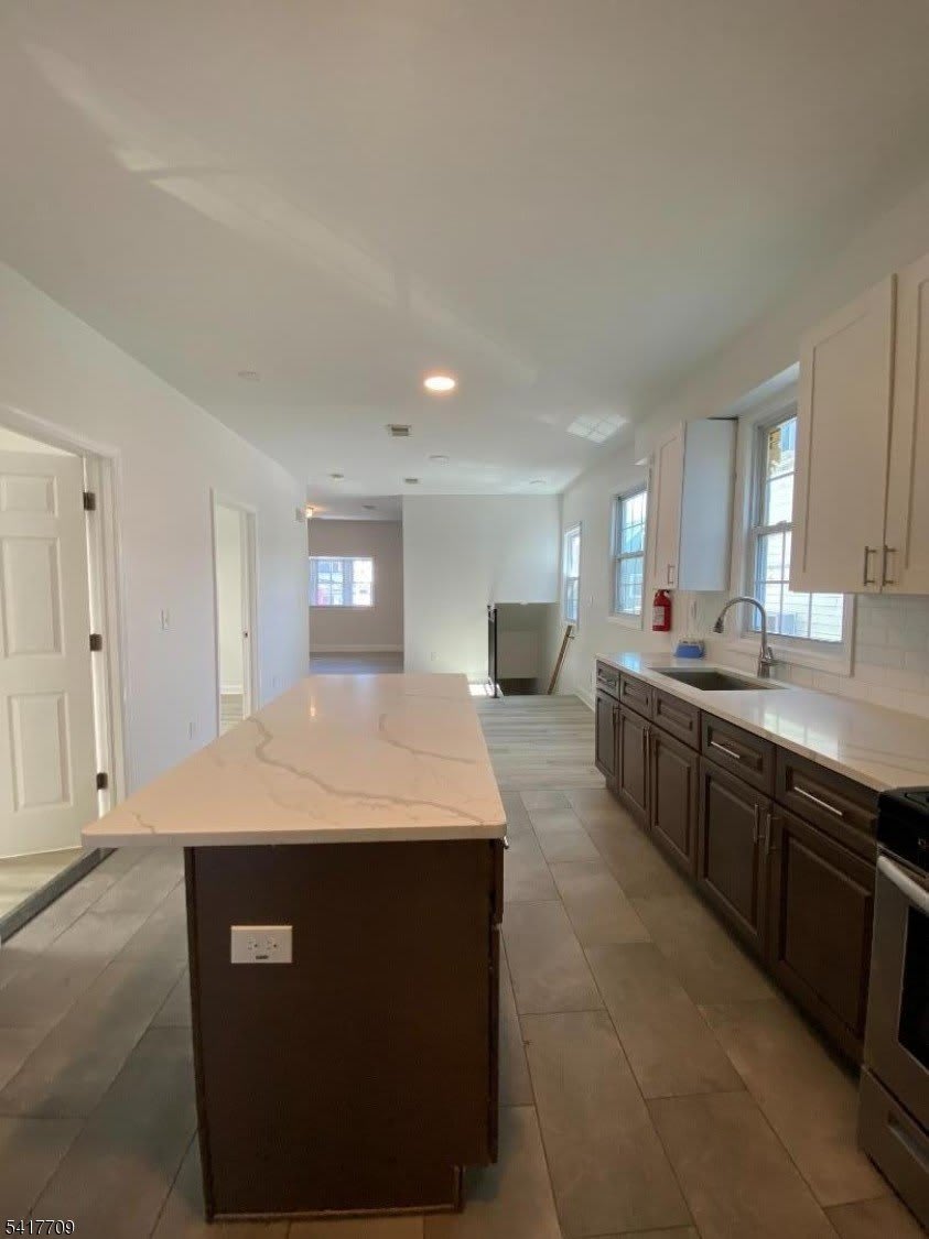334 Bond St – photo 5