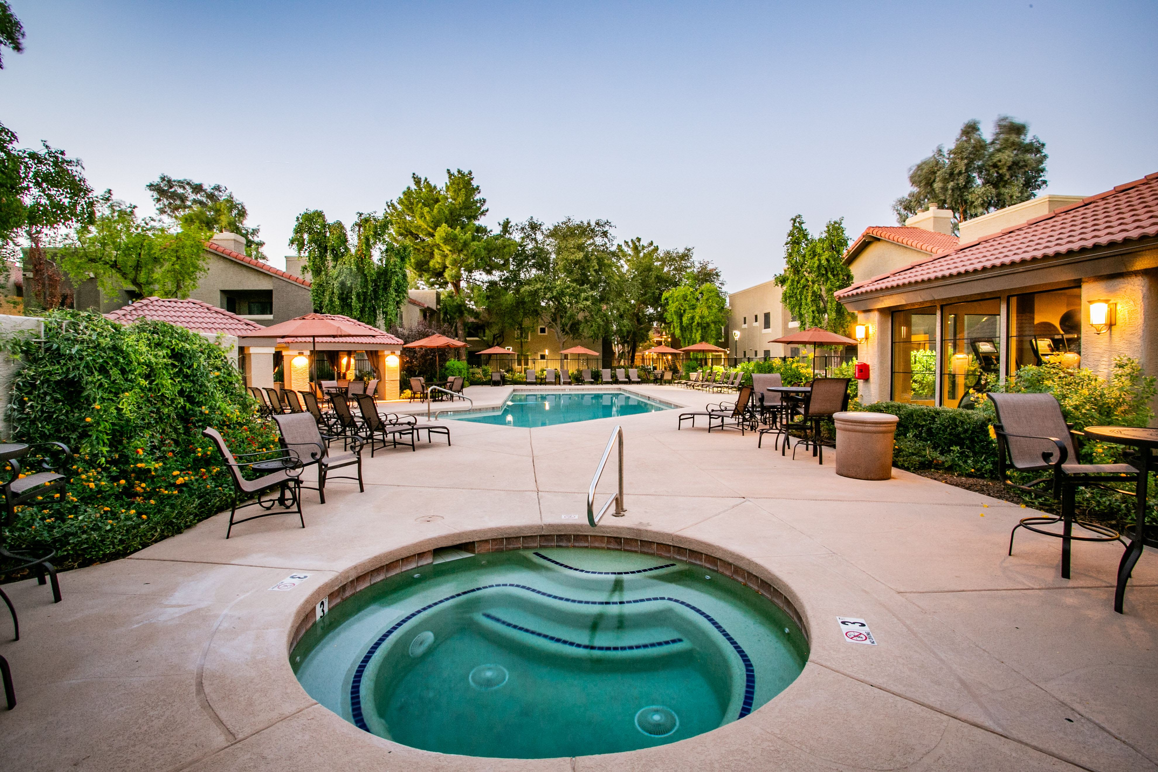 Towne Square Apartment Homes – photo 1