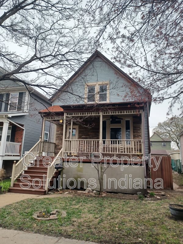 1719 Sheridan AveLower – photo 1