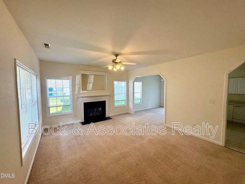 1822 Eva Mae Drive – photo 2