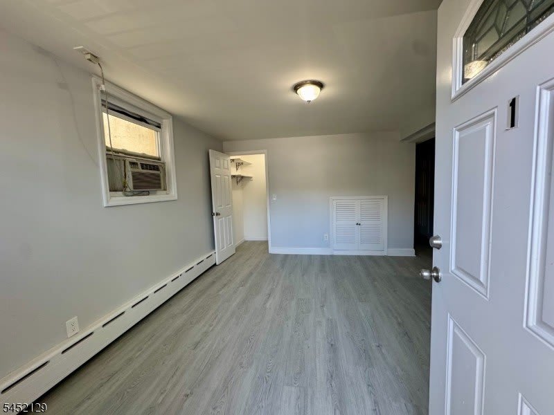 687 Midland Ave – photo 4
