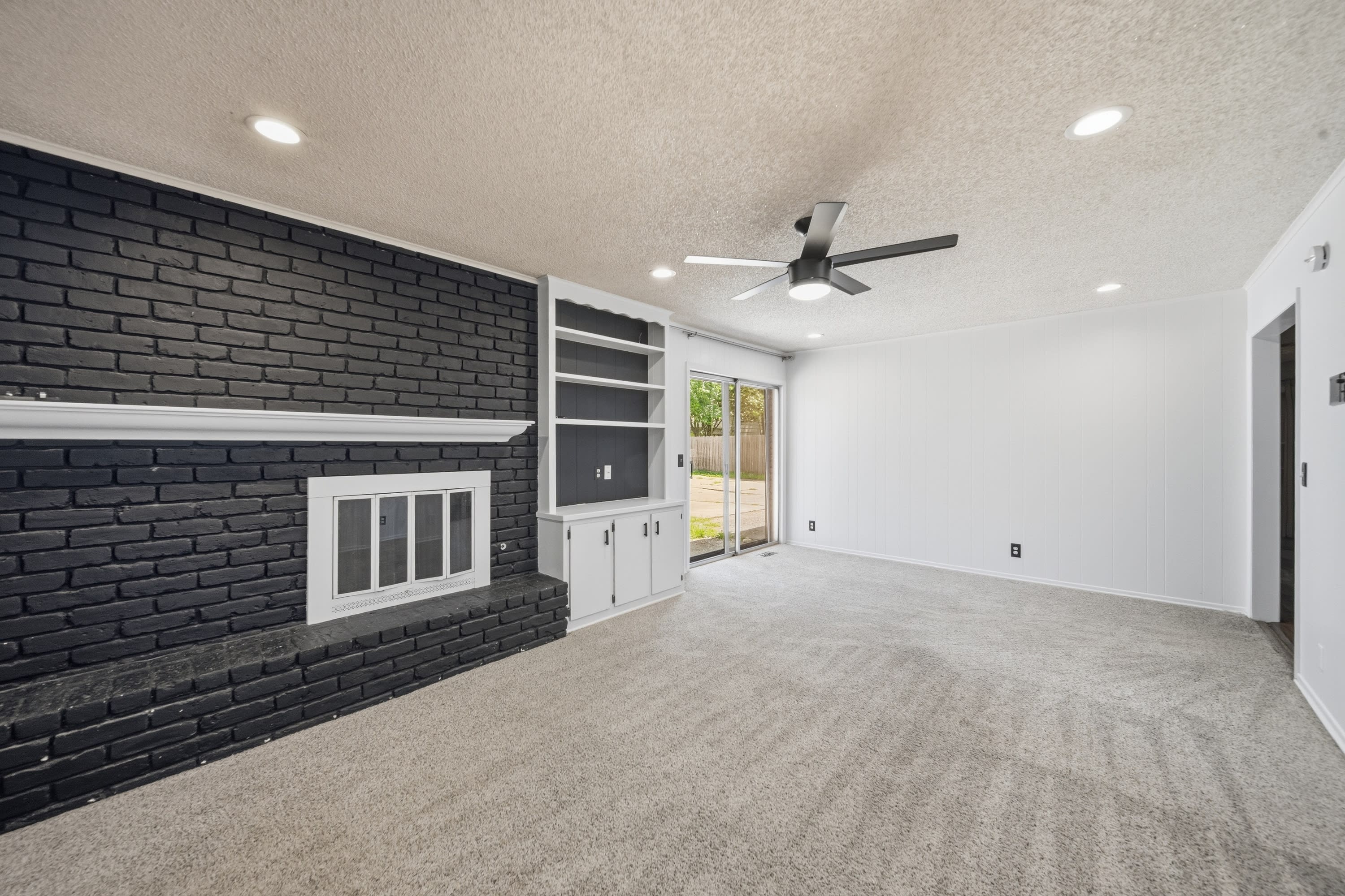 5811 East 61st Place – photo 1