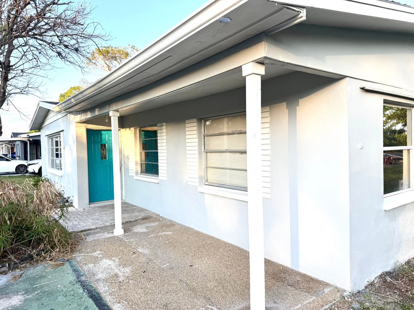PRICE REDUCED- 2 Bed/1 Bath AVAILABLE NOW! – photo 4