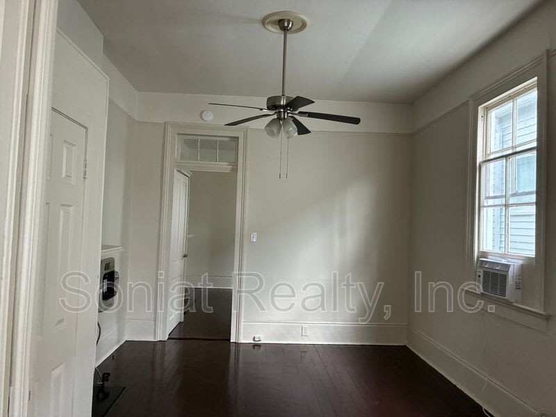 1910 Dublin Street – photo 3