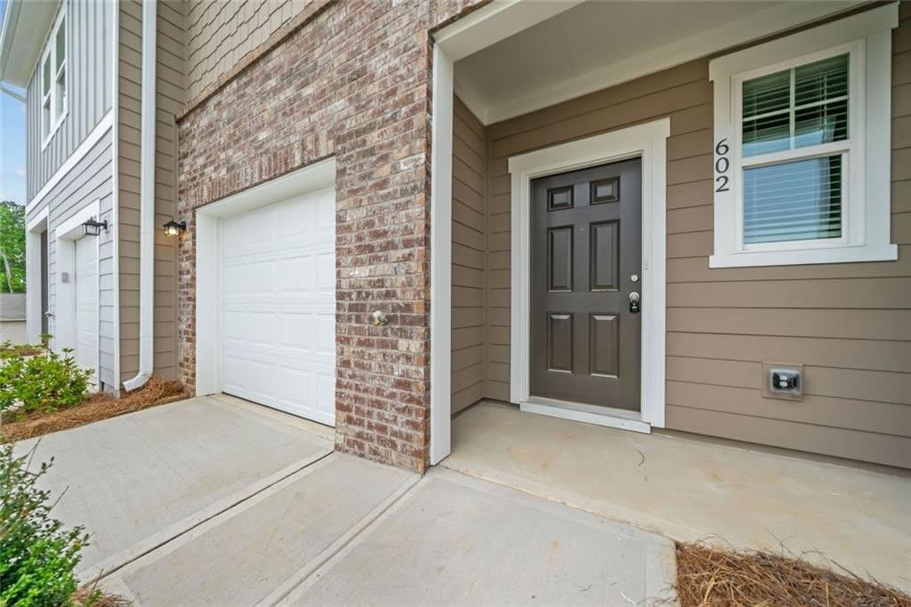 602 Jervis Way – photo 2