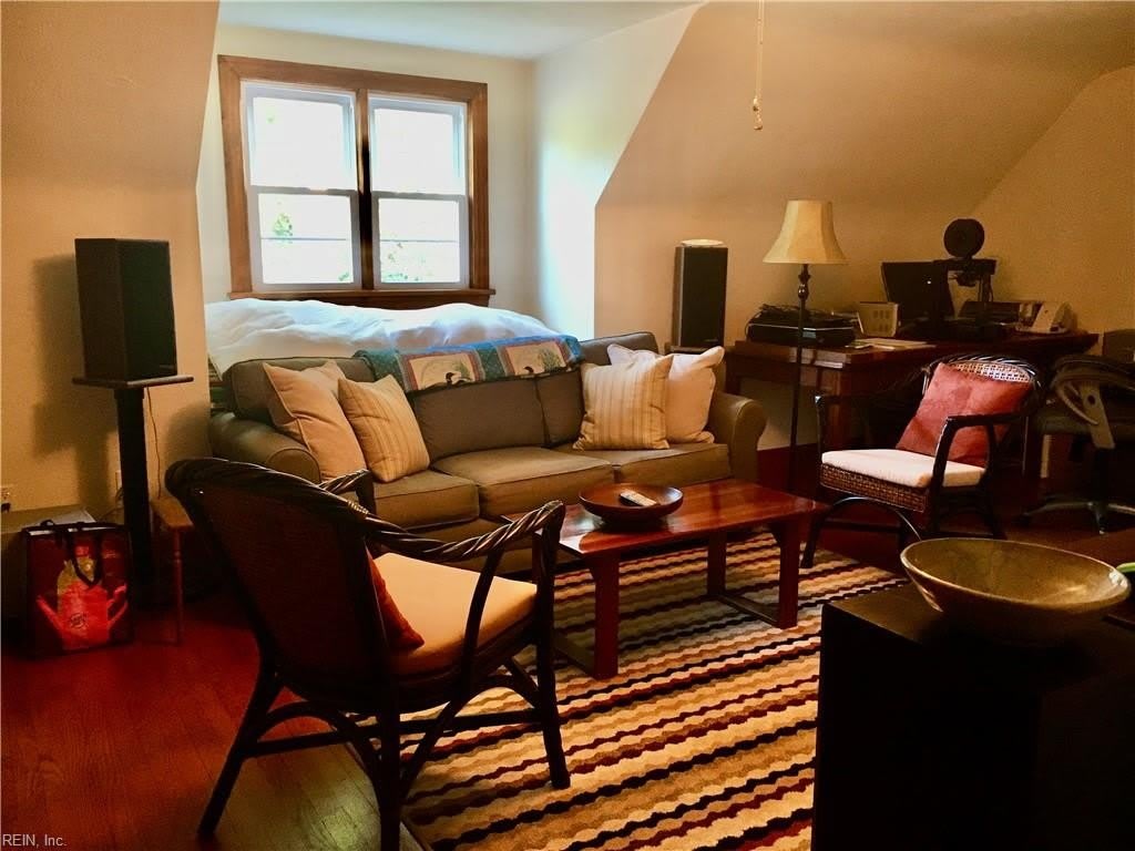 1300 Elk Avenue – photo 4