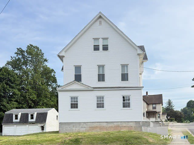 84 Alcove Street – photo 2
