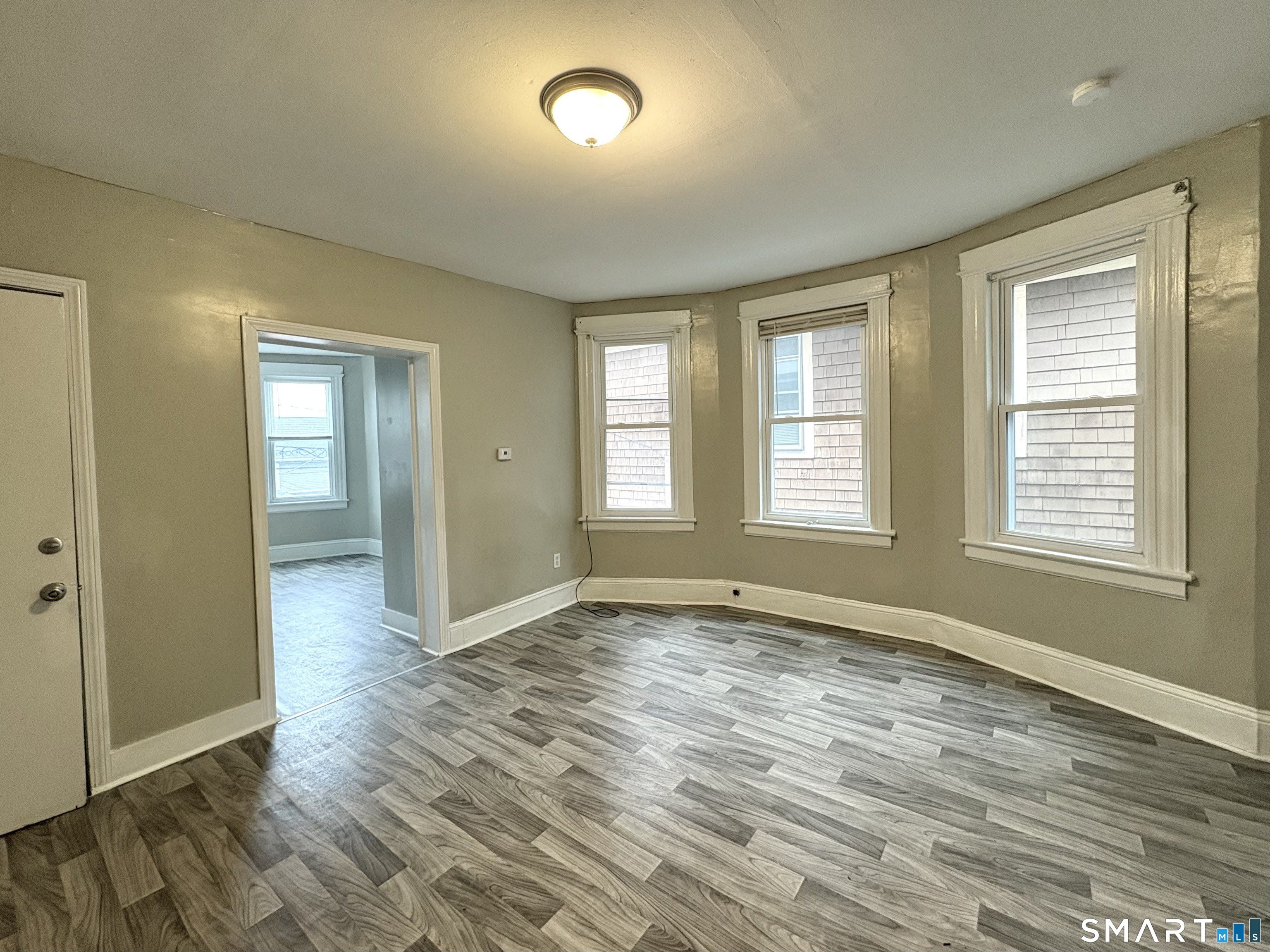 208 Fairview Avenue – photo 1