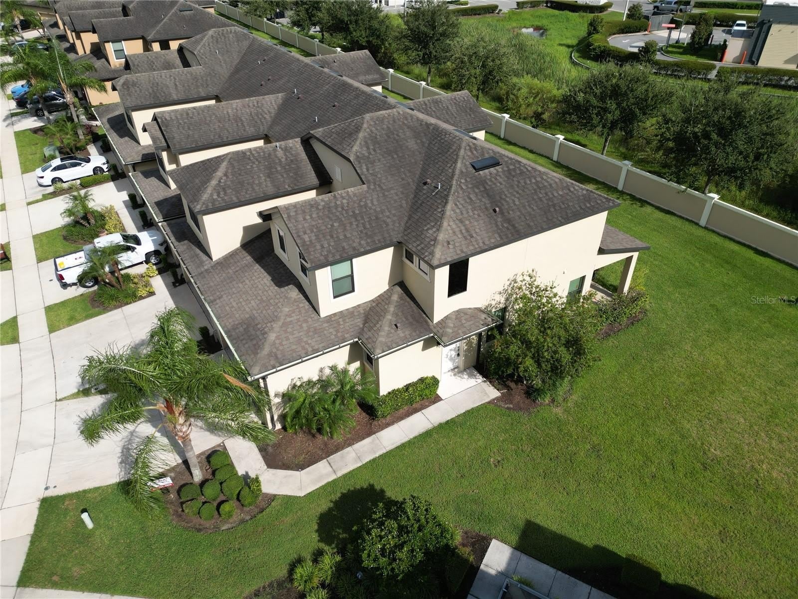 2400 Seven Oaks Drive – photo 3