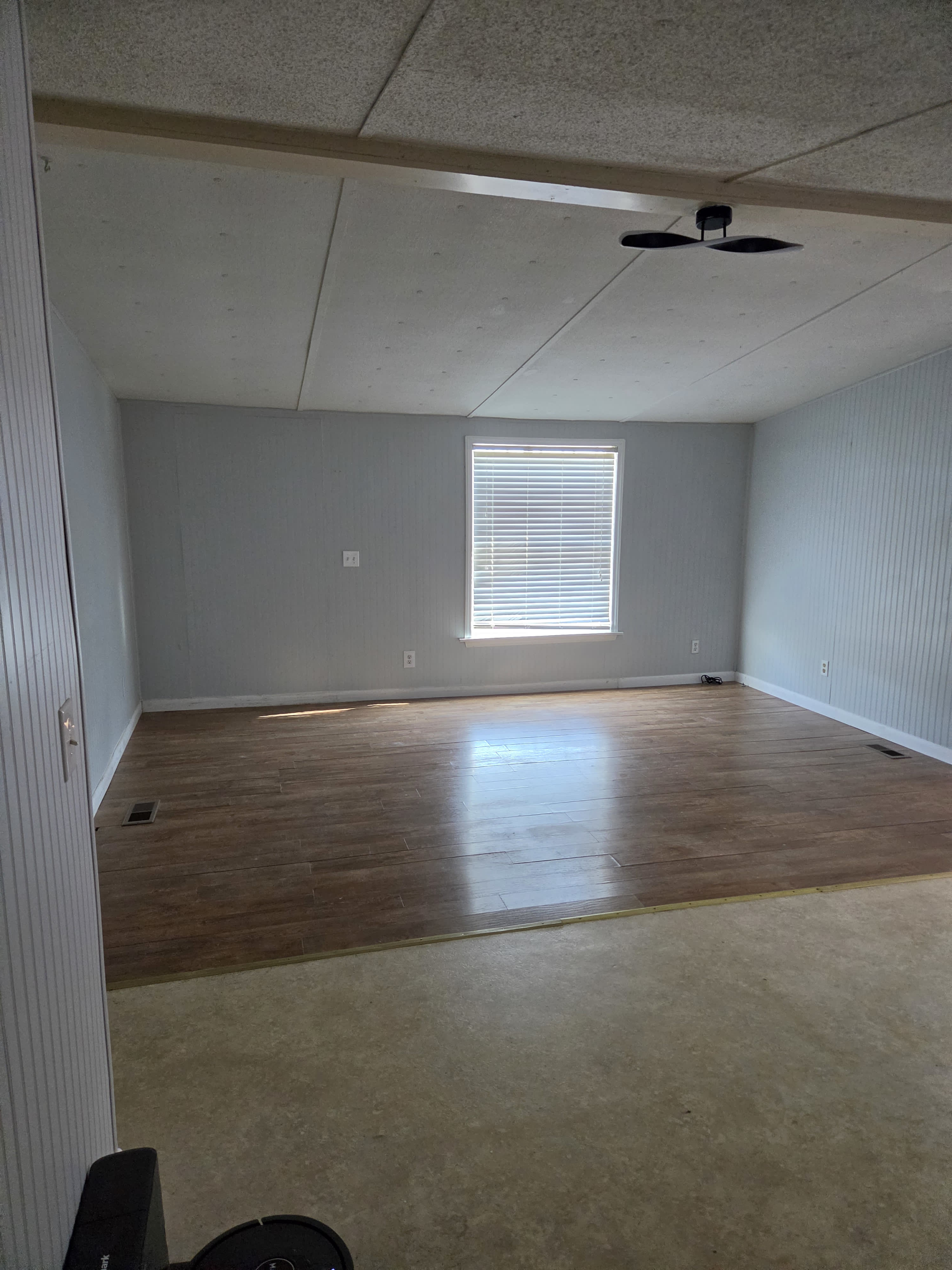 288 Peeler Rd – photo 2