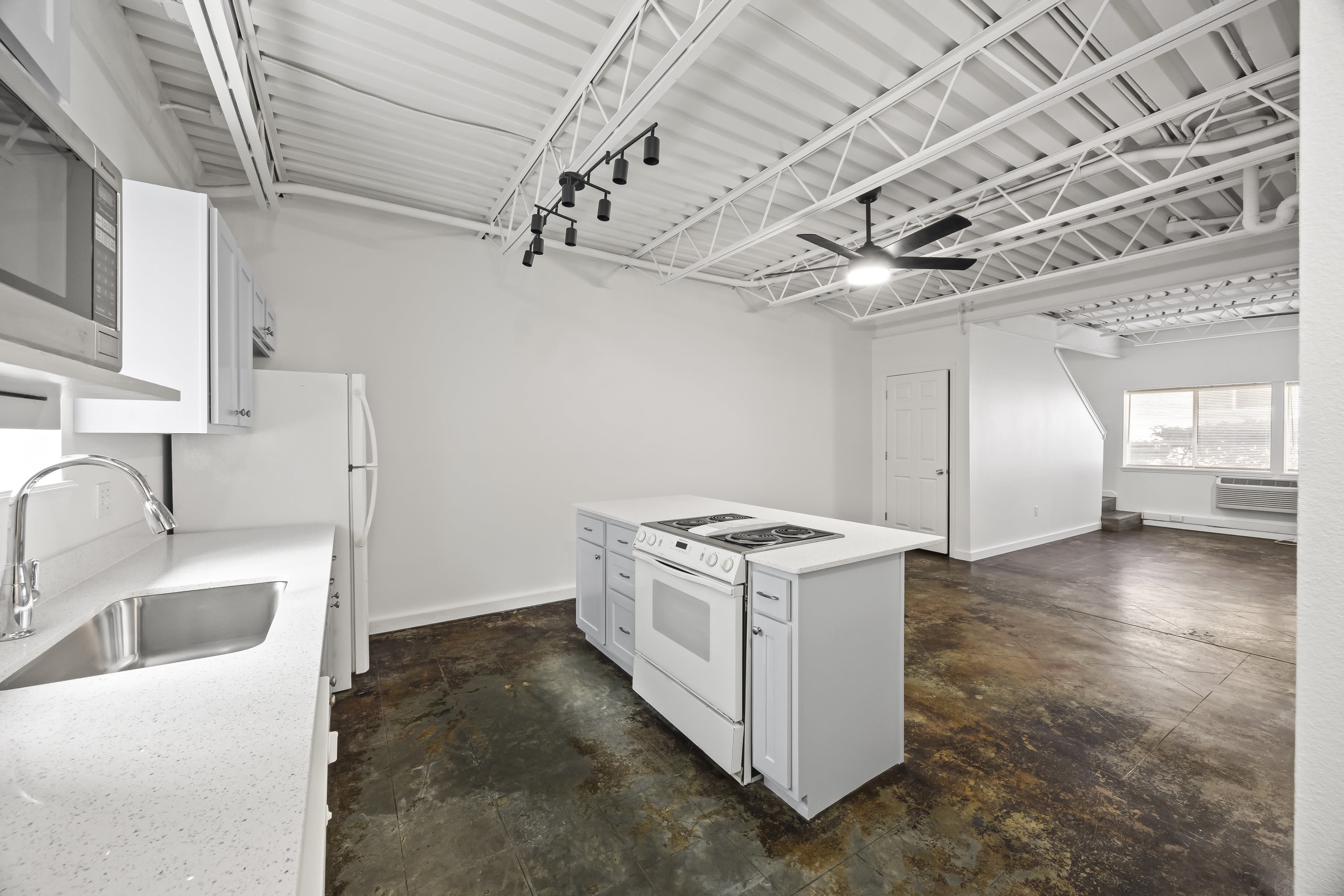 1010 North Molly Court – photo 3