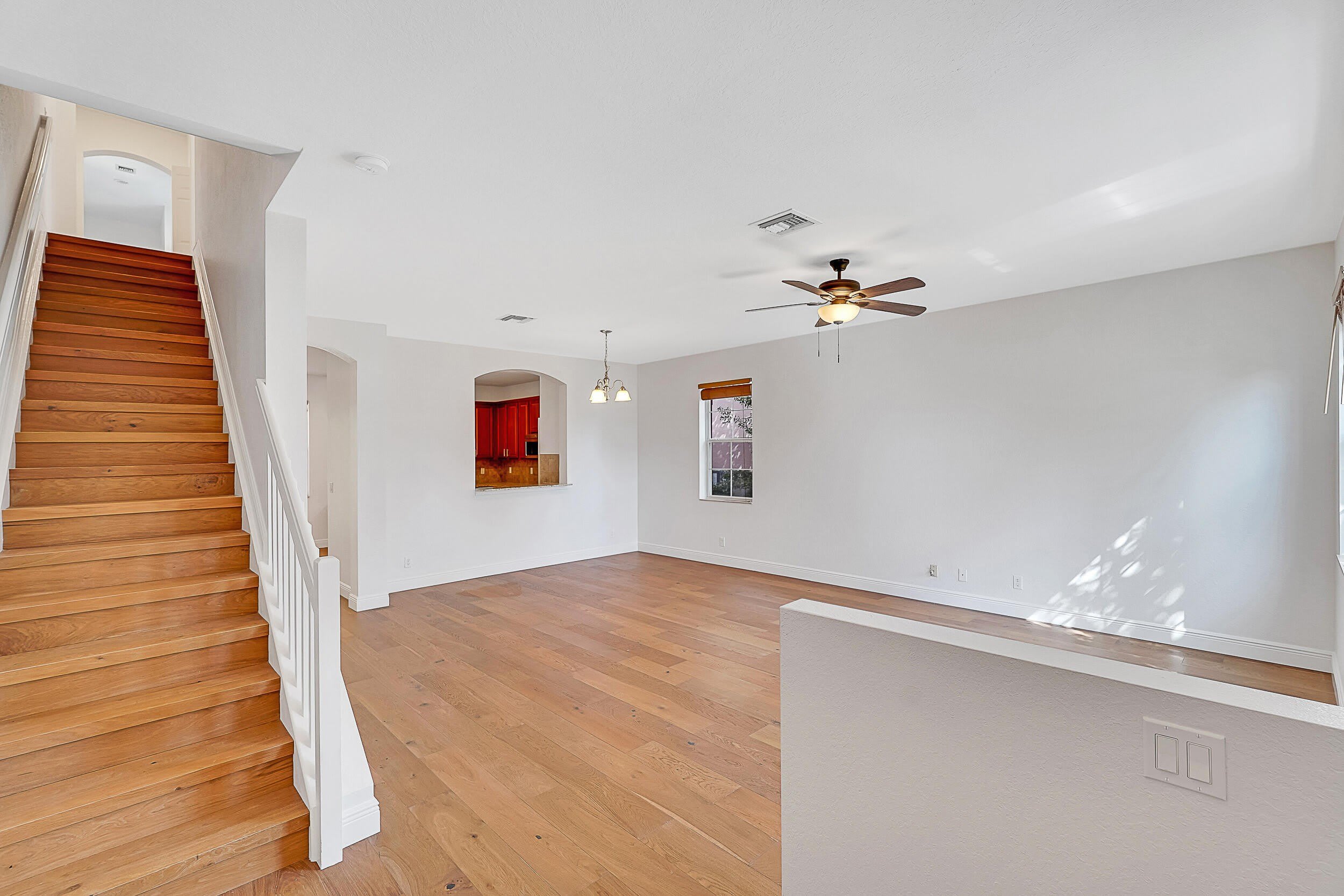 615 Dakota Drive – photo 3